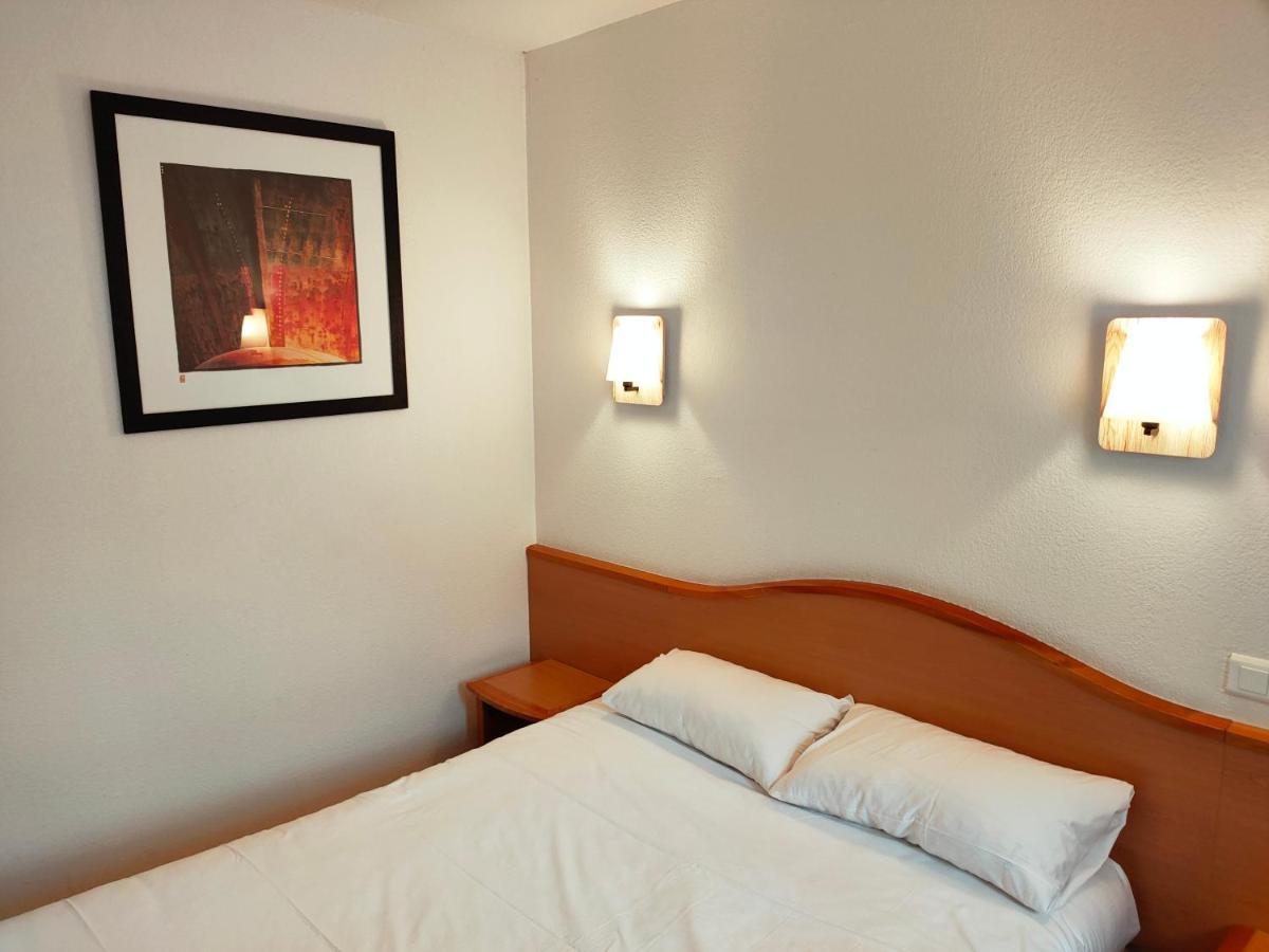 Brit Hotel Essentiel Cahors Nord Buitenkant foto